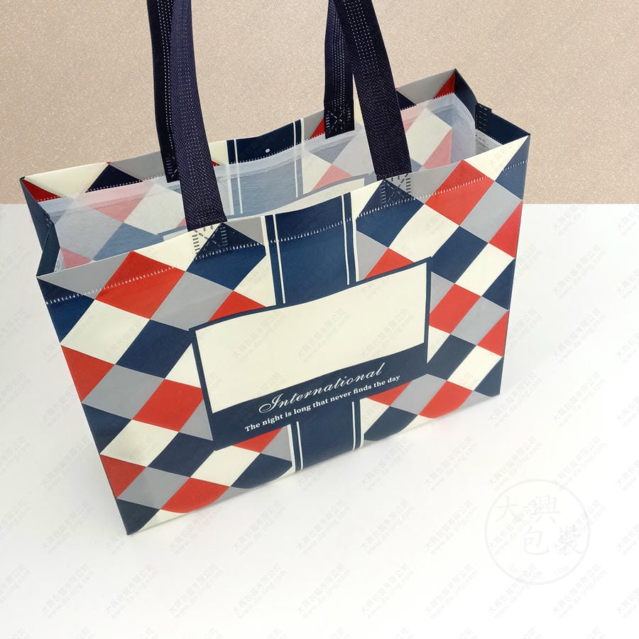 藍格子覆膜不織布手提袋