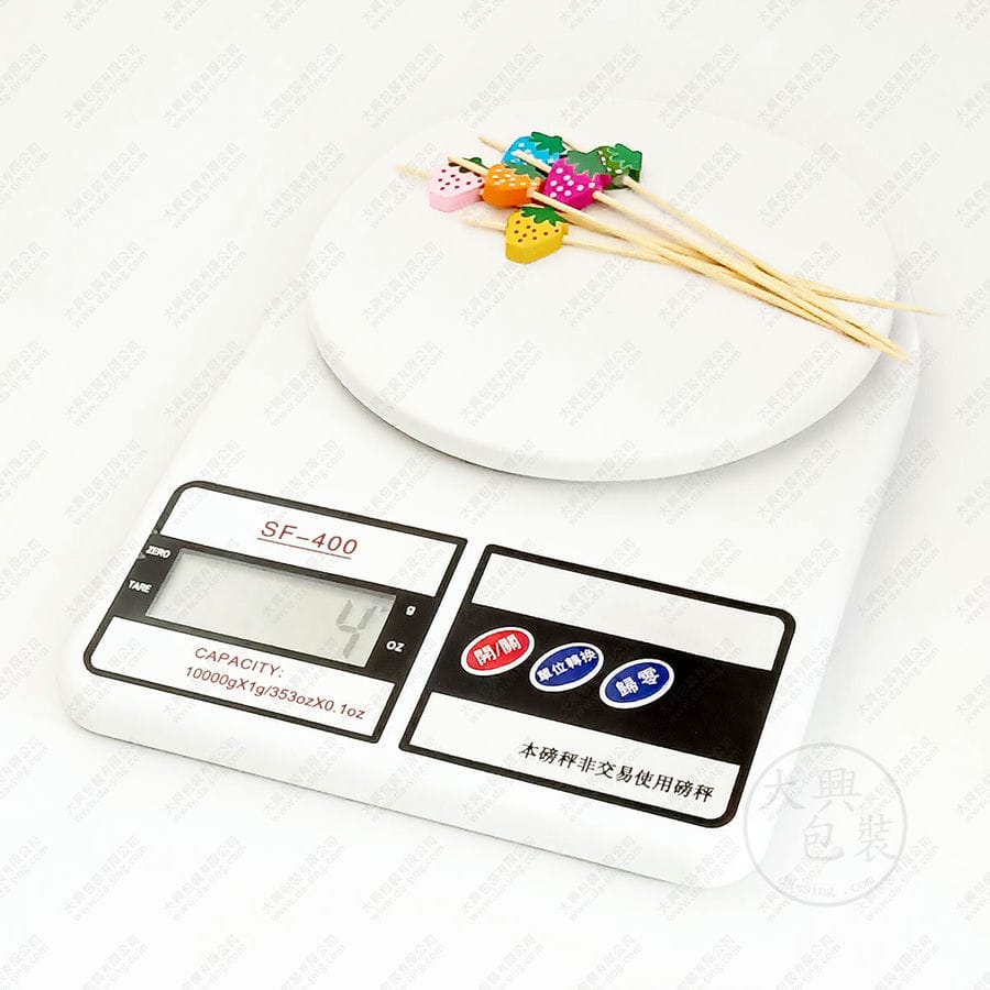 白色電子秤